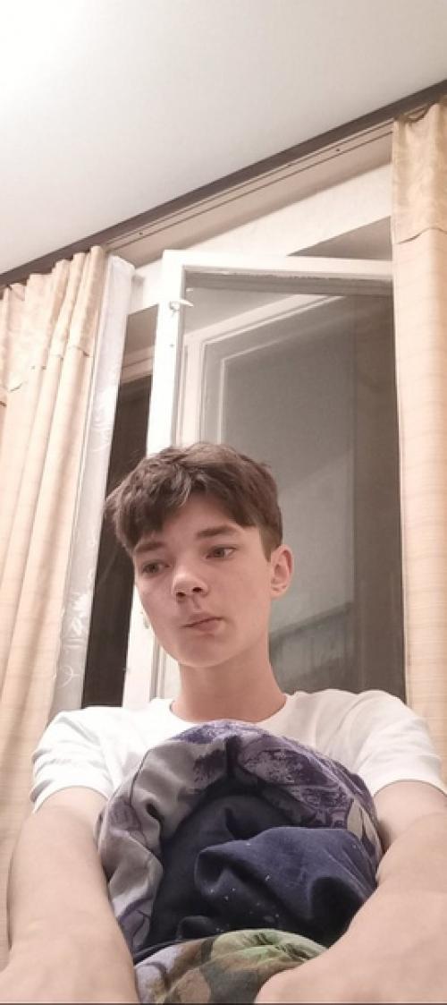 Критику пожалуйста. 16 лет. 01