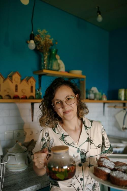 Сейчас модно выставлять фото подобранных образов. 01