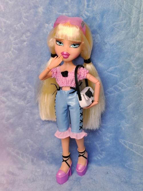 Голос_коллекции. 3. теневая сторона: Хлоя Goin' out по промо мне вообще не зашла. 03