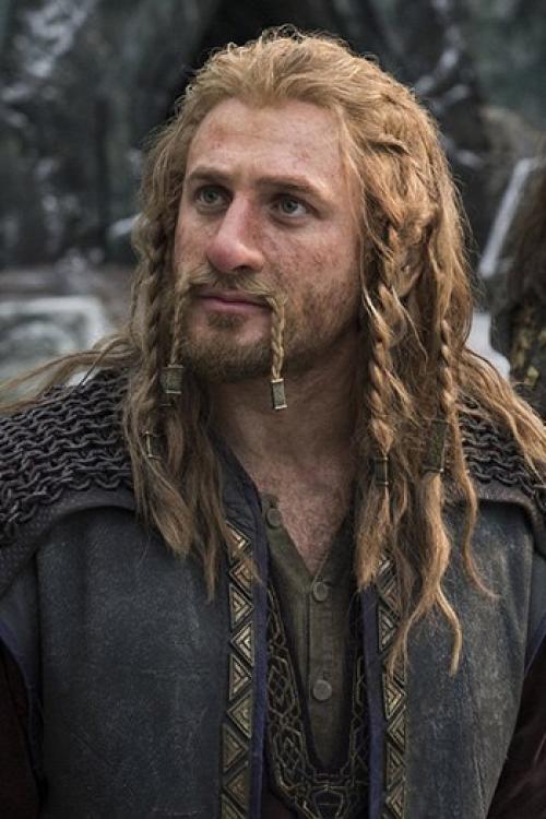 ~O длине и выбритых висках. 03