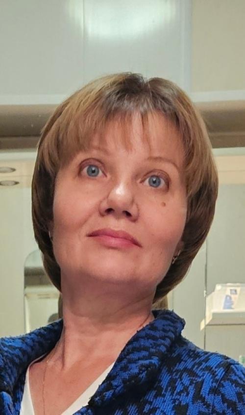 В последнее время все чаще мелькают фото с Новыми Стрижками от Искусственного Интеллекта. 03