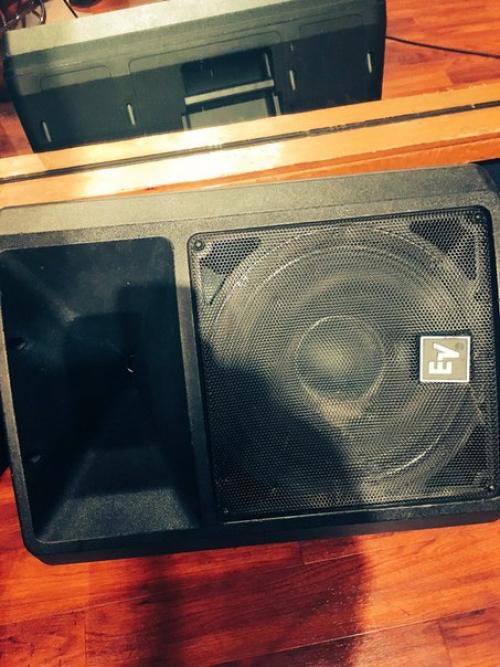 13 марта.  Коки: сегодня мы собрались вместе для встречи, и для обновления официального сайта. 02