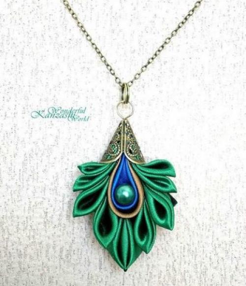 Цветы канзаши.  Канзаши - украшение для волос, используемое в традиционных японских прическах. 07