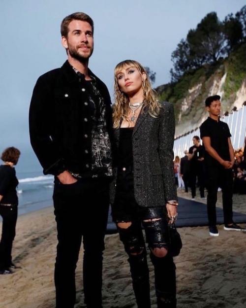 Я дала интервью Vanity Fair, когда только вышла замуж и была очень счастлива. 05