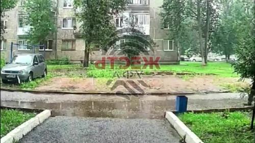 Пьяный уфимец поскользнулся и подорвался на пивной кеге. 01