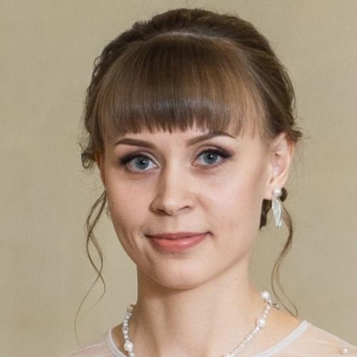 Этим летом у меня была ответственная роль Феи Красоты для моей любимой кресницы. 02