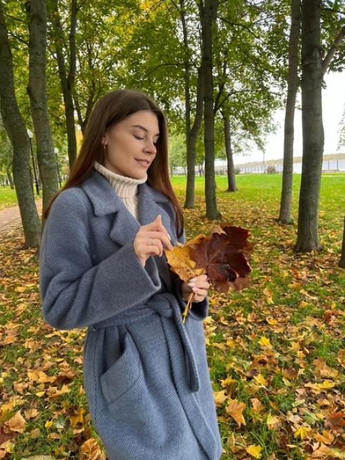 Ищу себе в команду парихмахера, который будет работать со мной на постоянной основе, примерно раз в месяц. 01