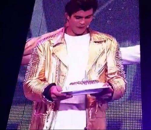 Я не знаю насколько вы мне верите или нет. 04