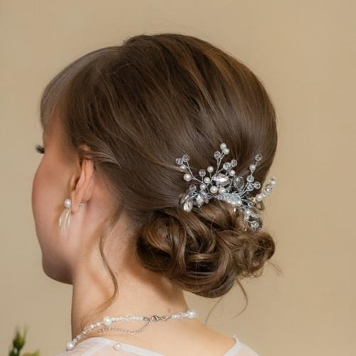 Этим летом у меня была ответственная роль Феи Красоты для моей любимой кресницы. 01