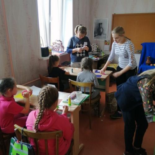 В рамках празднования дня учителя в духовщинской детской музыкальной школе прошёл день самоуправления. 03