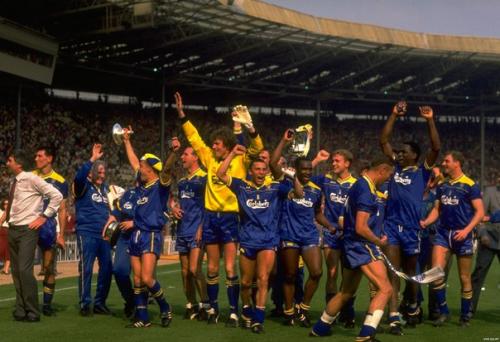 Мы Должны Оставаться Спецназомбританские бульдоги - быть стойкими и сильными, если нужно будет дать кому-нибудь под зад. 02 Мы Должны Оставаться Спецназомбританские бульдоги - быть стойкими и сильными, если нужно будет дать кому-нибудь под зад. 02