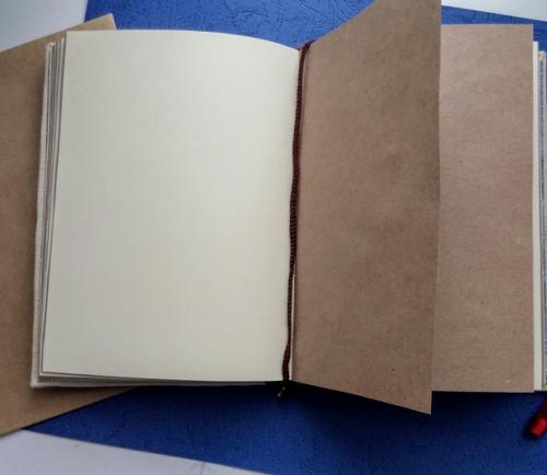 Чтобы поздравить любимого учителя, поводов - уйма: день учителя прошел, но новый год, 8 марта впереди. 02