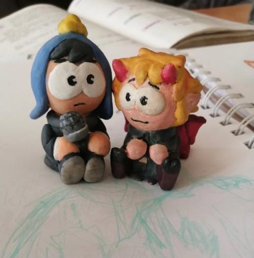 Ааа, смотрите. Смотрите кого мне Кариночка сделала. 05