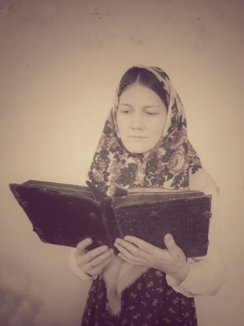 Когда я была в деревне, мама рассказывала про бабу фоту. 01 Когда я была в деревне, мама рассказывала про бабу фоту. 01