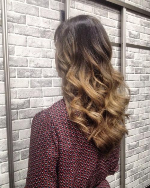 В студию красоты, которая расположена в центре города требуются модели: 05