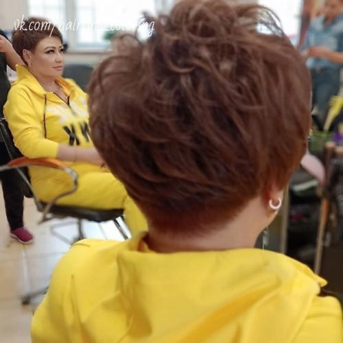 Асимметрия - основной элемент стрижки пикси. 01