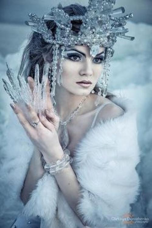 6-й день нашего новогоднего ФФ и тема: макияж, прическа, образ на НГ. 02