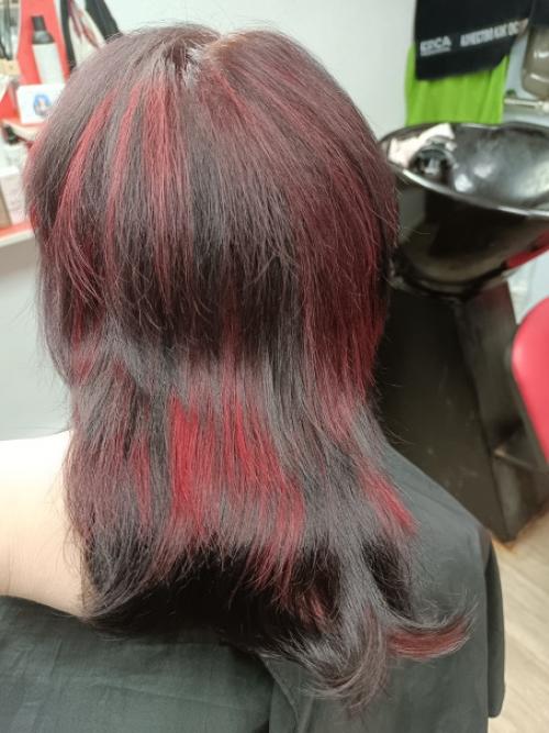 Добавили ярких акцентов и преобразили стрижку) сыночек тоже готов к новому году модные, красивые и счастливые. 01