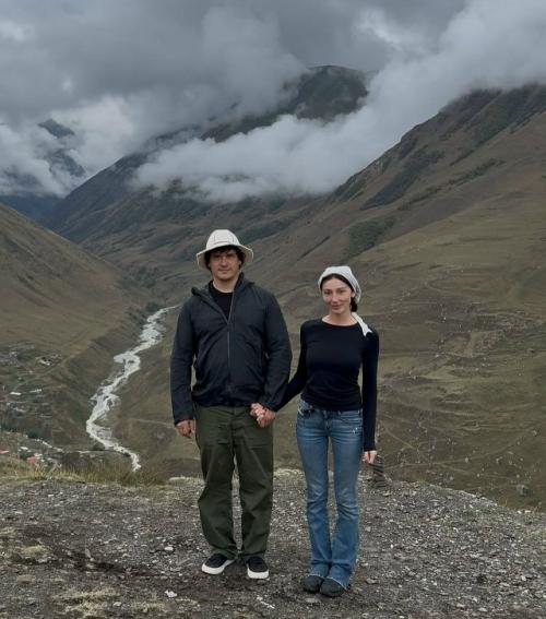 Настя ивлеева впервые показала фото с регистрации брака. 02