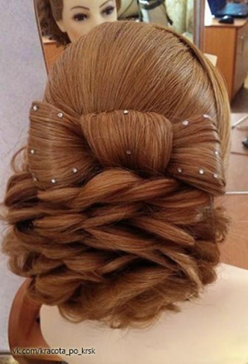 Прическа на зимнее торжество. 08
