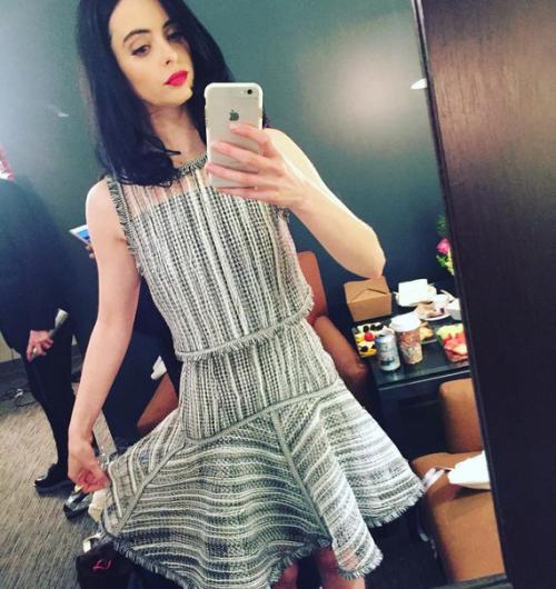 \u203a\u203a Krystenritter: наша девушка явно начала быть более активной в инстаграме, радуя своих поклонников тоннами новых фото. 01