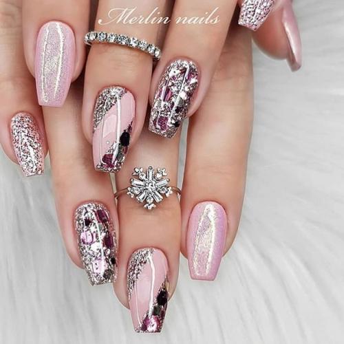 1-6.  Выбери, какой из них ты бы сделала себе. 05