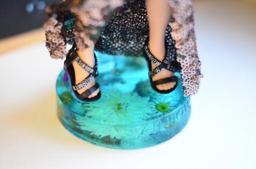 Недавно ко мне приехала новенькая куколка, амайя Rainbow High. 03