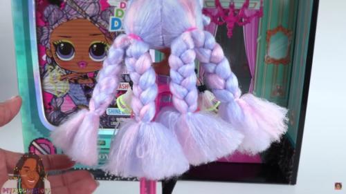 Уже появилась куча обзоров на танцевальных омг. 01