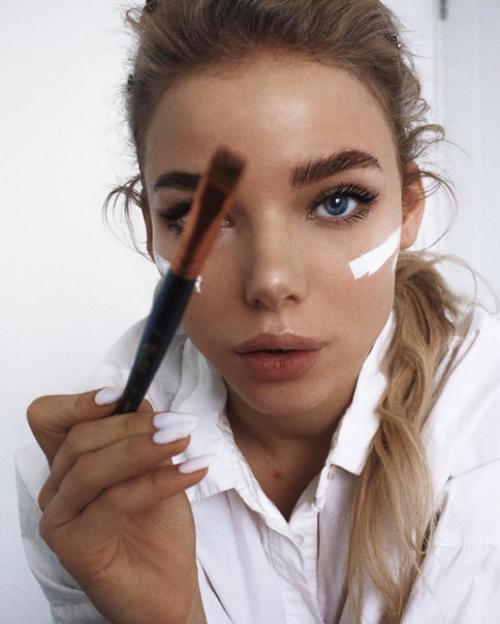 Выглядеть отлично без макияжа: 15 простых правил. 01