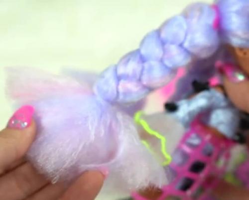 Уже появилась куча обзоров на танцевальных омг. 04