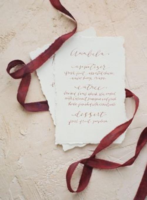 Женщина является основной фигурой шумных компаний, рекламных роликов, безнравственных фильмов, крутых казино и т. д. она - двигатель торговли. 01 Женщина является основной фигурой шумных компаний, рекламных роликов, безнравственных фильмов, крутых казино и т. д. она - двигатель торговли. 01