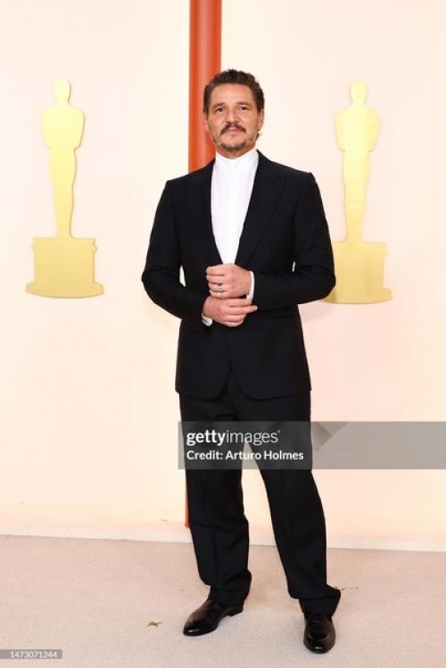 Судя по тому, что фотографий с оскара с Педро нет, его там не было, но мы посмотрим на прошлогодние. 03 Судя по тому, что фотографий с оскара с Педро нет, его там не было, но мы посмотрим на прошлогодние. 03