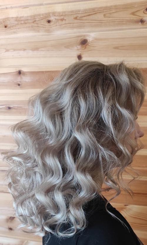 Локонов много не бывает. 02 Локонов много не бывает. 02