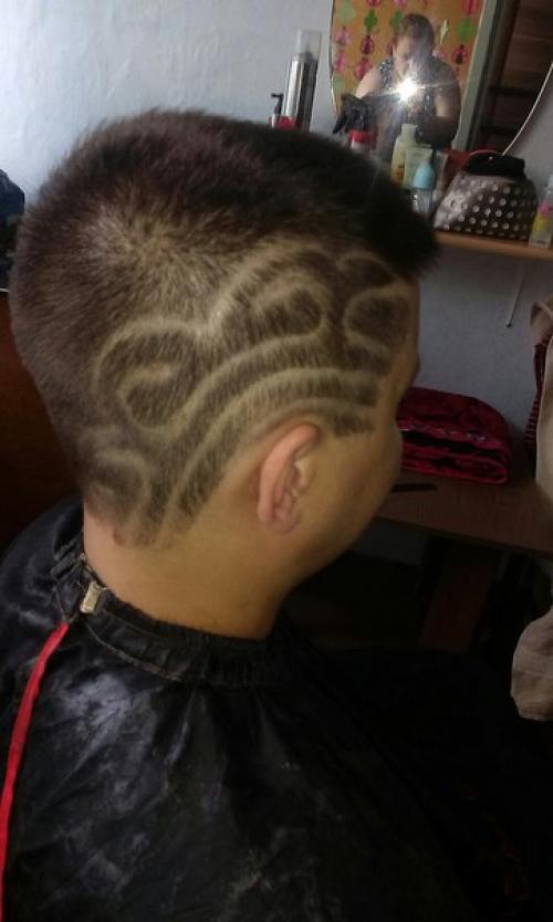 Стрижки, окраски, причёски любой сложности выполняю на дому. 06