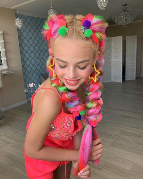 Молодежная прическа - мечта многих девушек. 02