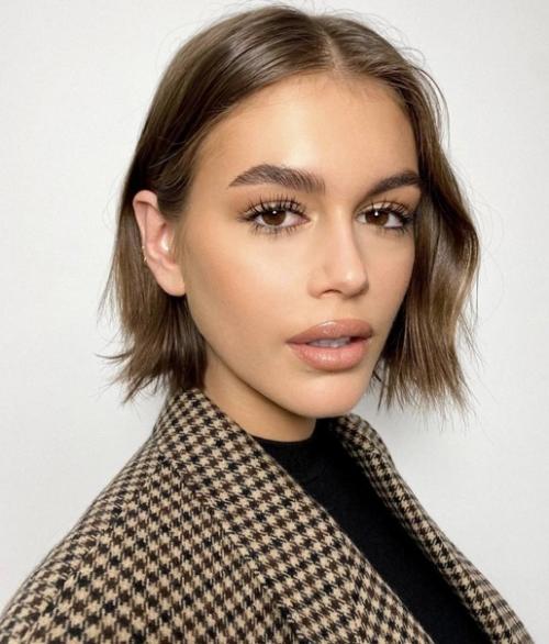 Боб каждую весну самой модной стрижкой становится. 01