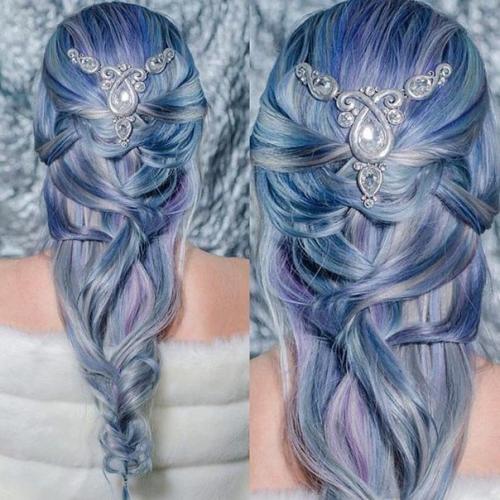 Безусловно, не только стрижка, но и цвет волос определяют ваш стиль и настроение. 02