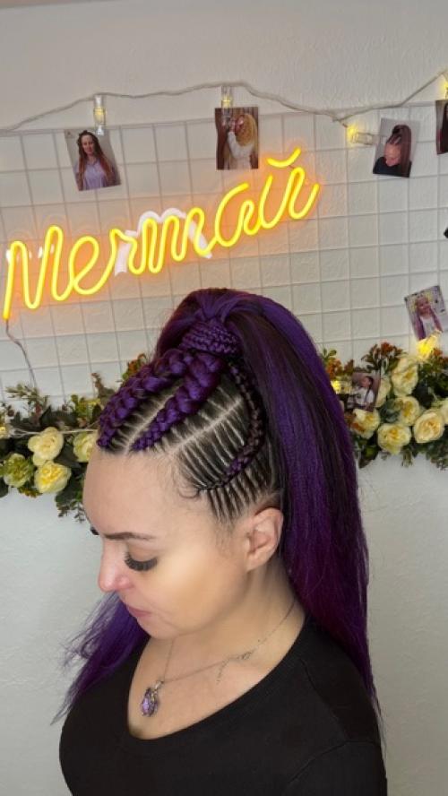 Бывают в образе женщины такие детали, которые вызывают большой интерес окружающих. 02