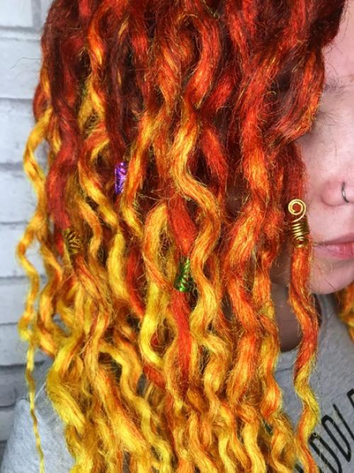 Жар твоих волос - угли в январском костре. 06