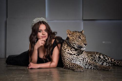 Модель на макияж и причёску ищу? 03