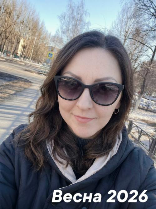 Решила остановиться и больше не менять ни цвет, ни стрижку волос. 
