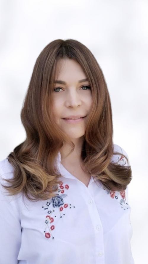 Модное окрашивание и стрижка на длинные волосы, до и после. 01