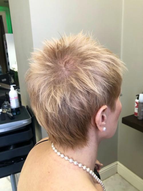 Короткие стрижки пикси - это стильно, модно, удобно и очень смело! 01