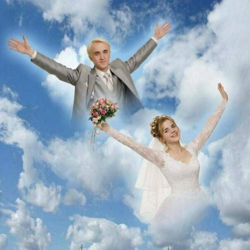 В сети сделали лучший нейрослоп с героями Гарри Поттера, которые сыграли всратую провинциальную свадьбу. 02