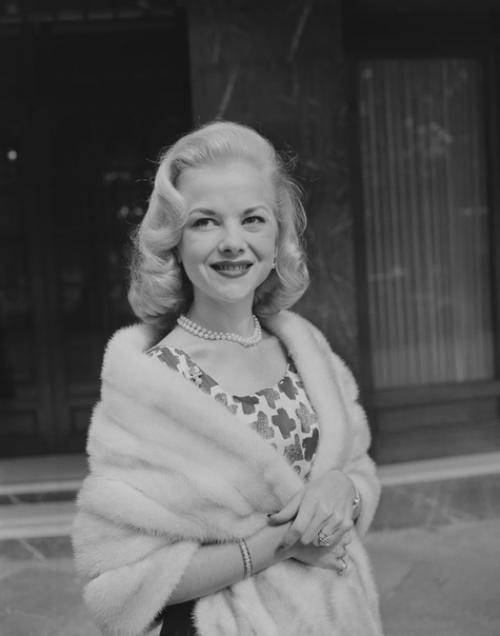 Как создавался образ золушки для легендарного мультфильма. 01