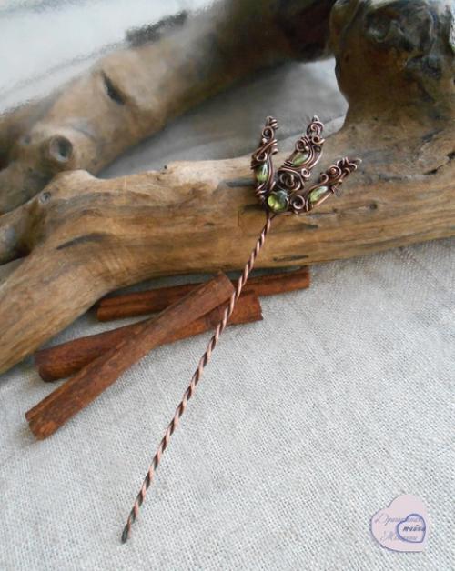 Про заколки. - А подскажите, какая заколка будет лучше всего держать прическу? 02