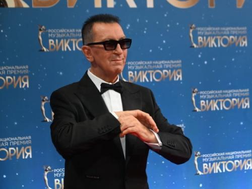 У сына рыбина и сенчуковой появился конкурент: вот в какого статного красавца превратился внук Буйнова. 02