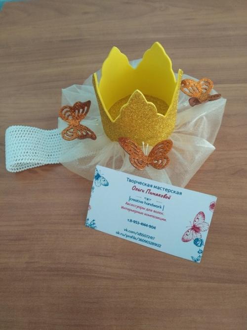 Часто бывает трудно подобрать аксессуар в прическу для самых маленьких принцесс. 07