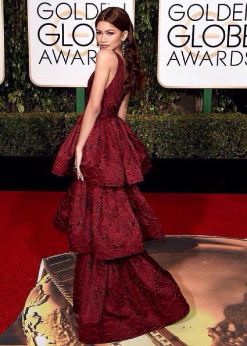 Любовное письмо для зендаи от модного издания V Magazine: 04 Любовное письмо для зендаи от модного издания V Magazine: 04