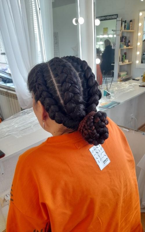 Ну и кто по этим фото скажет, что у Дины карешечка? 02